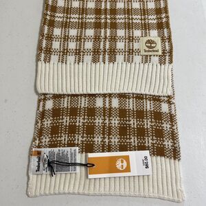 Timberland Buffalo Plaid Scarf, NWT Dimensions: 10" W x 68" L 100% Acrylic